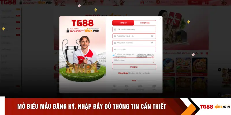 Mở biểu mẫu đăng ký, nhập đầy đủ thông tin cần thiết